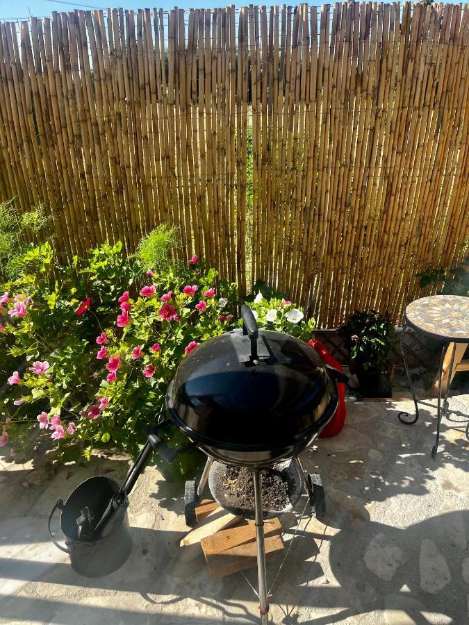 피타고레이오 Holiday Oasis With Private Patio And Hammam-Style Bath In Chora-Pithagoreo, Samos Island 빌라 외부 사진