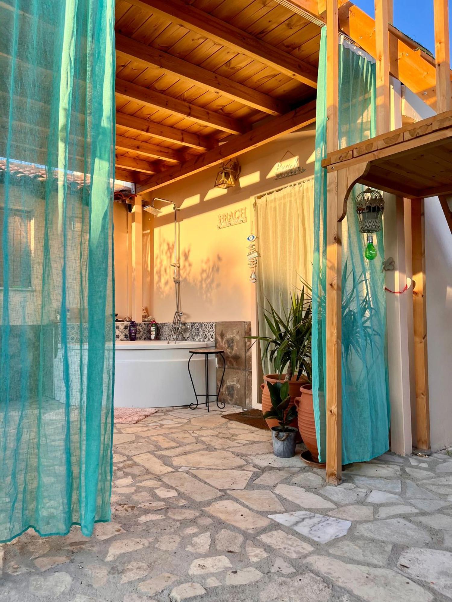 피타고레이오 Holiday Oasis With Private Patio And Hammam-Style Bath In Chora-Pithagoreo, Samos Island 빌라 외부 사진